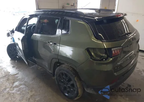 2021 Jeep Compass Freedom 4X4 из США, поврежденный, VIN 3C4NJDAB8MT591231